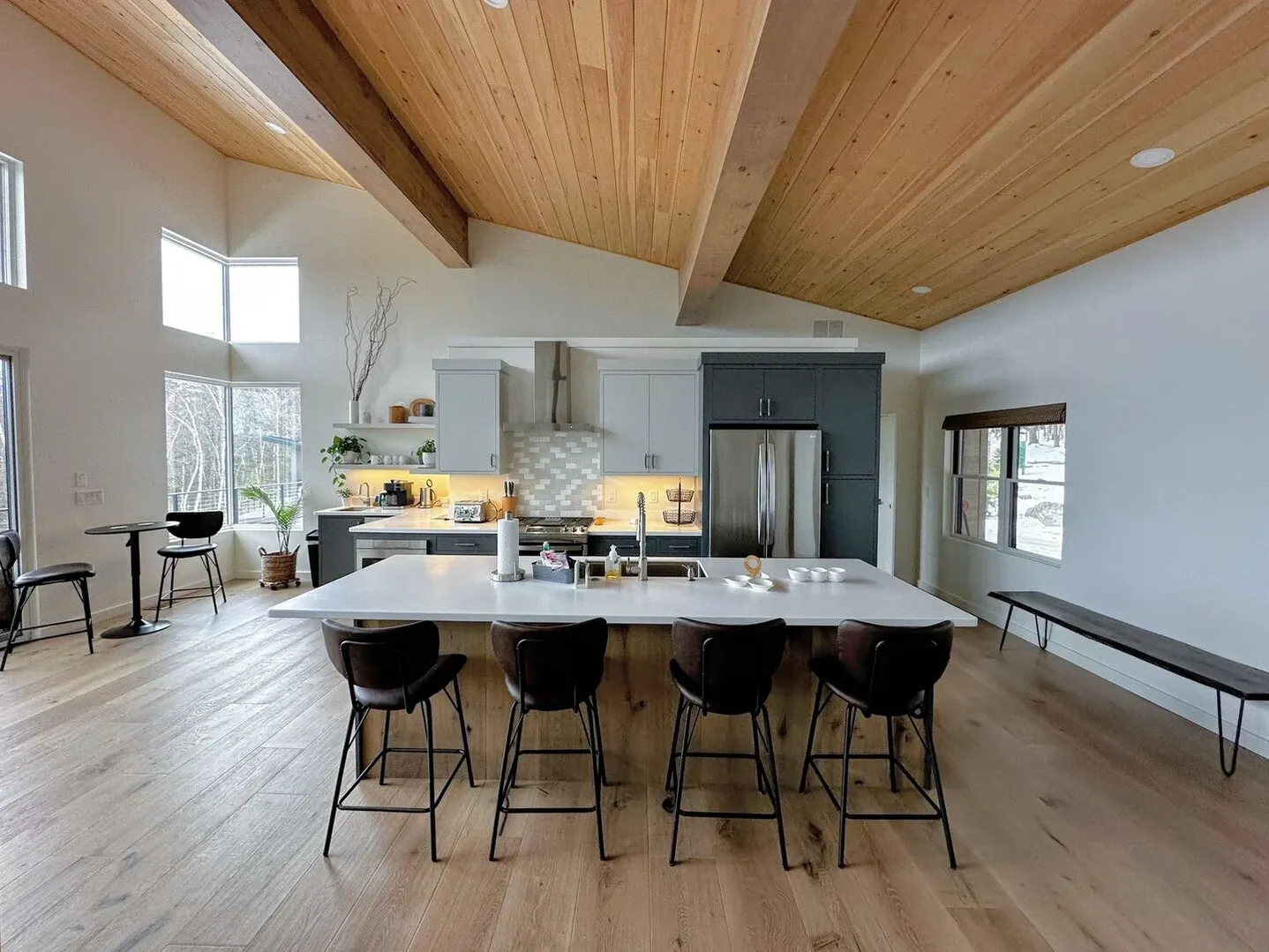 Maple Lodge photo 2